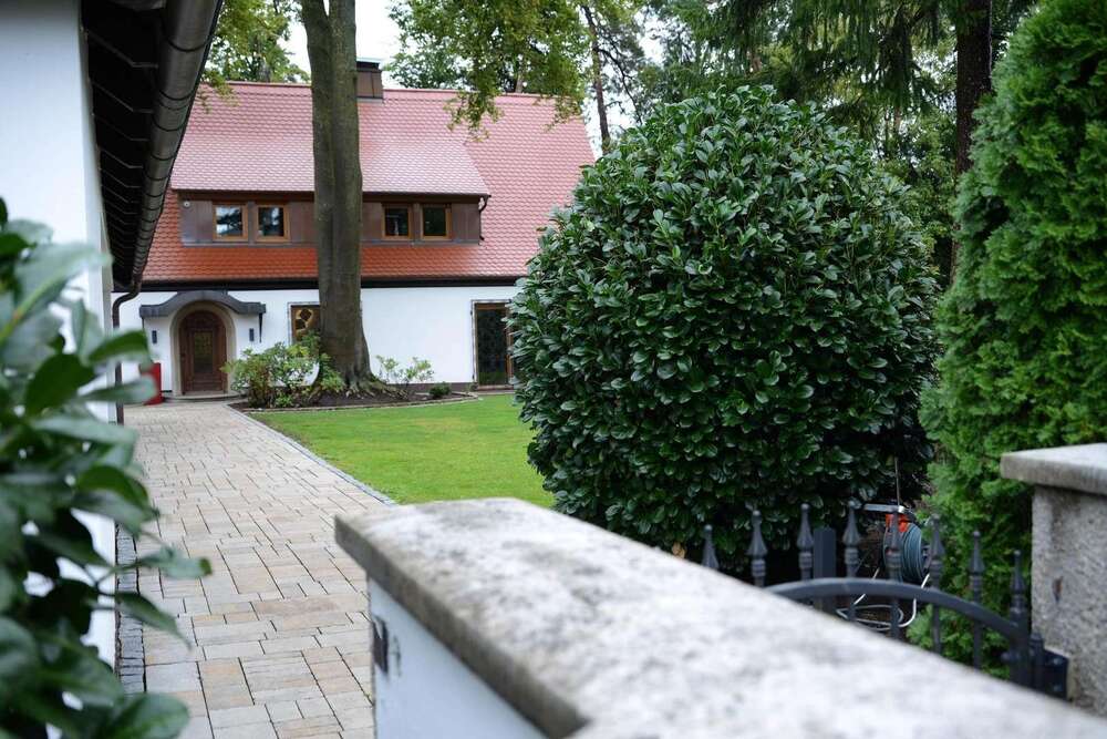 Thumbnail-Haus zum Kaufen in Rückersdorf 2.190.000,00 € 340 m²