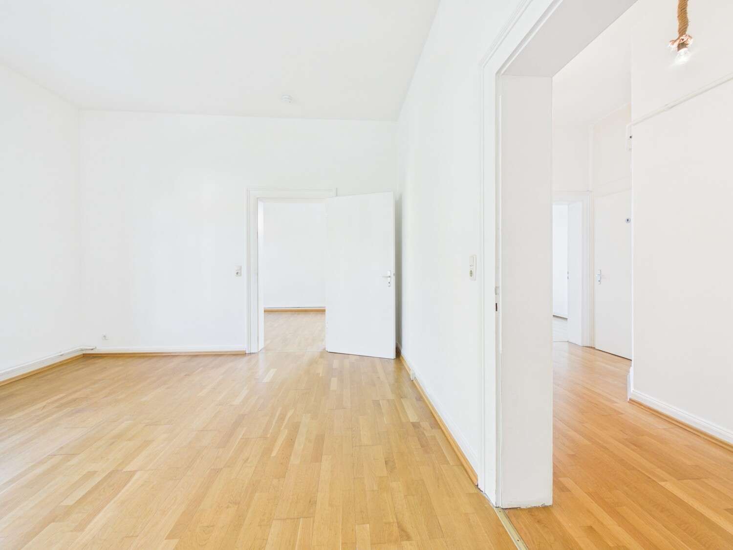 Thumbnail-Wohnung zum Mieten in Wiesbaden 1.590,00 € 110 m²