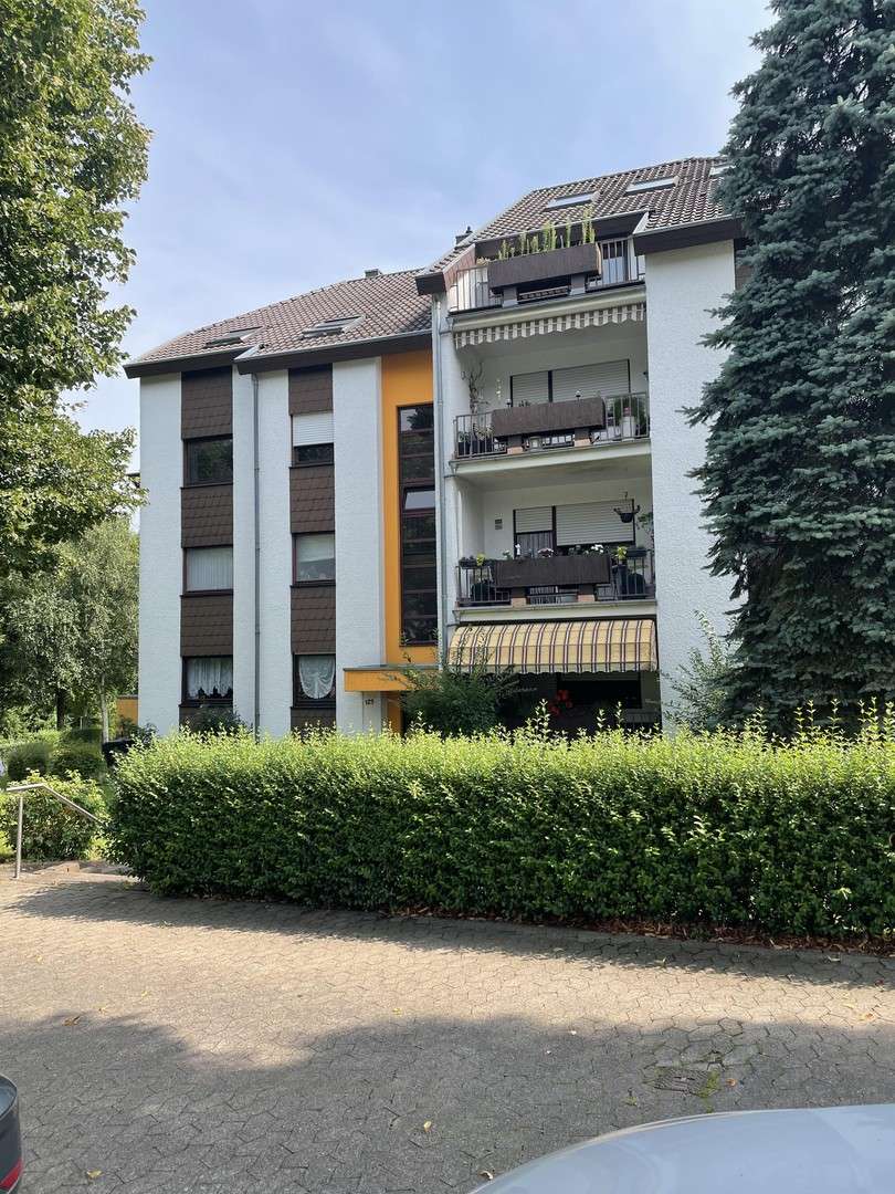 Thumbnail-Wohnung zum Kaufen in Saarbrücken 150.000,00 € 75 m²