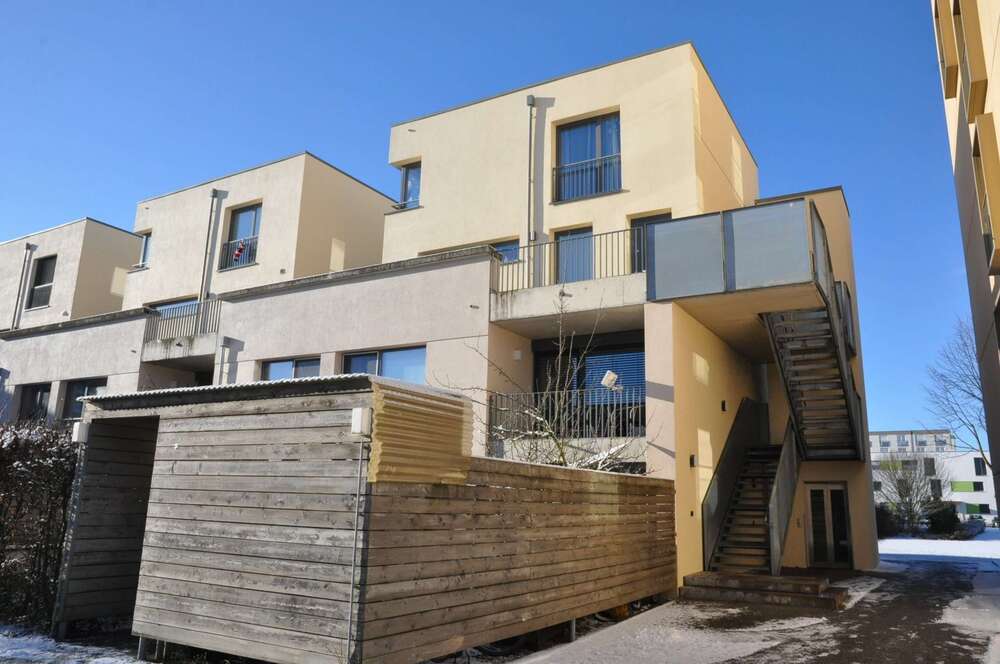 Thumbnail-Haus zum Kaufen in Neu-Ulm 990.000,00 € 255 m²