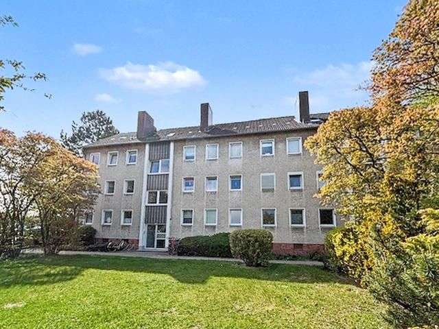 Thumbnail-Wohnung zum Kaufen in Lübeck 135.000,00 € 64.96 m²