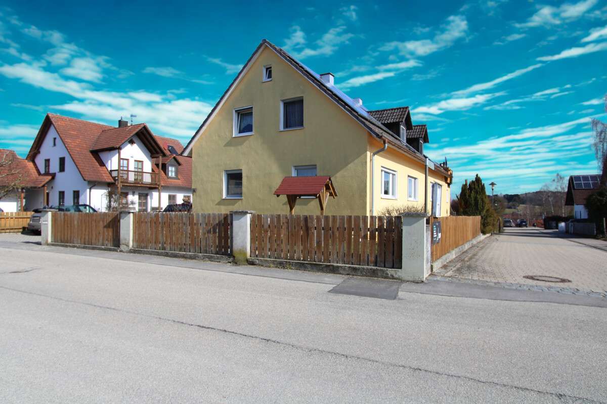 Thumbnail-Haus zum Kaufen in Nandlstadt 599.000,00 € 225 m²