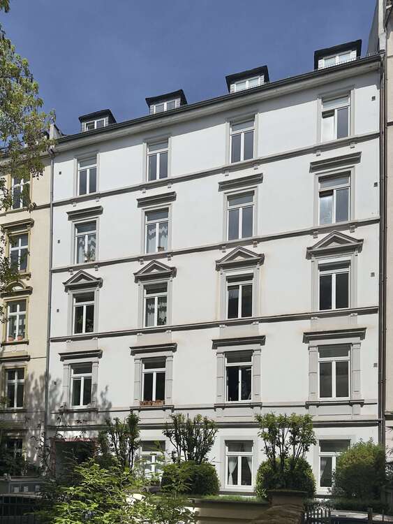 Thumbnail-Wohnung zum Mieten in Frankfurt am Main 2.000,00 € 79.5 m²