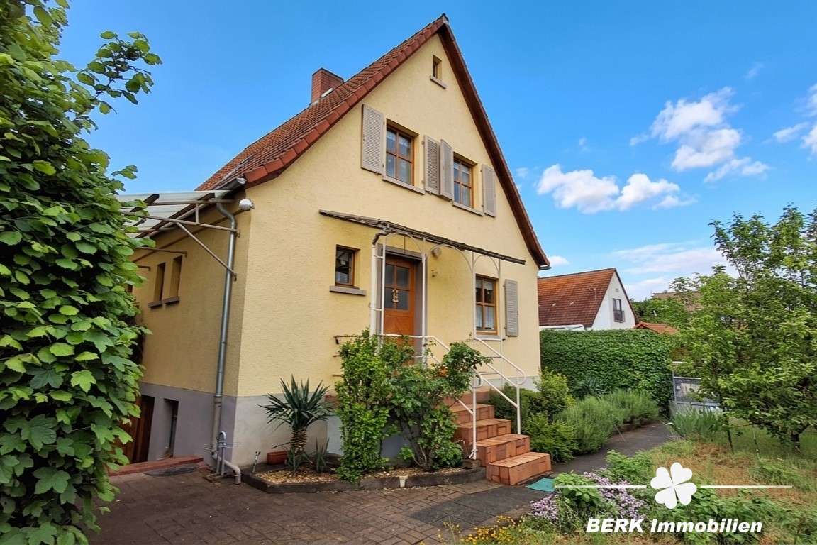 Thumbnail-Haus zum Kaufen in Wörth am Main 348.000,00 € 81 m²