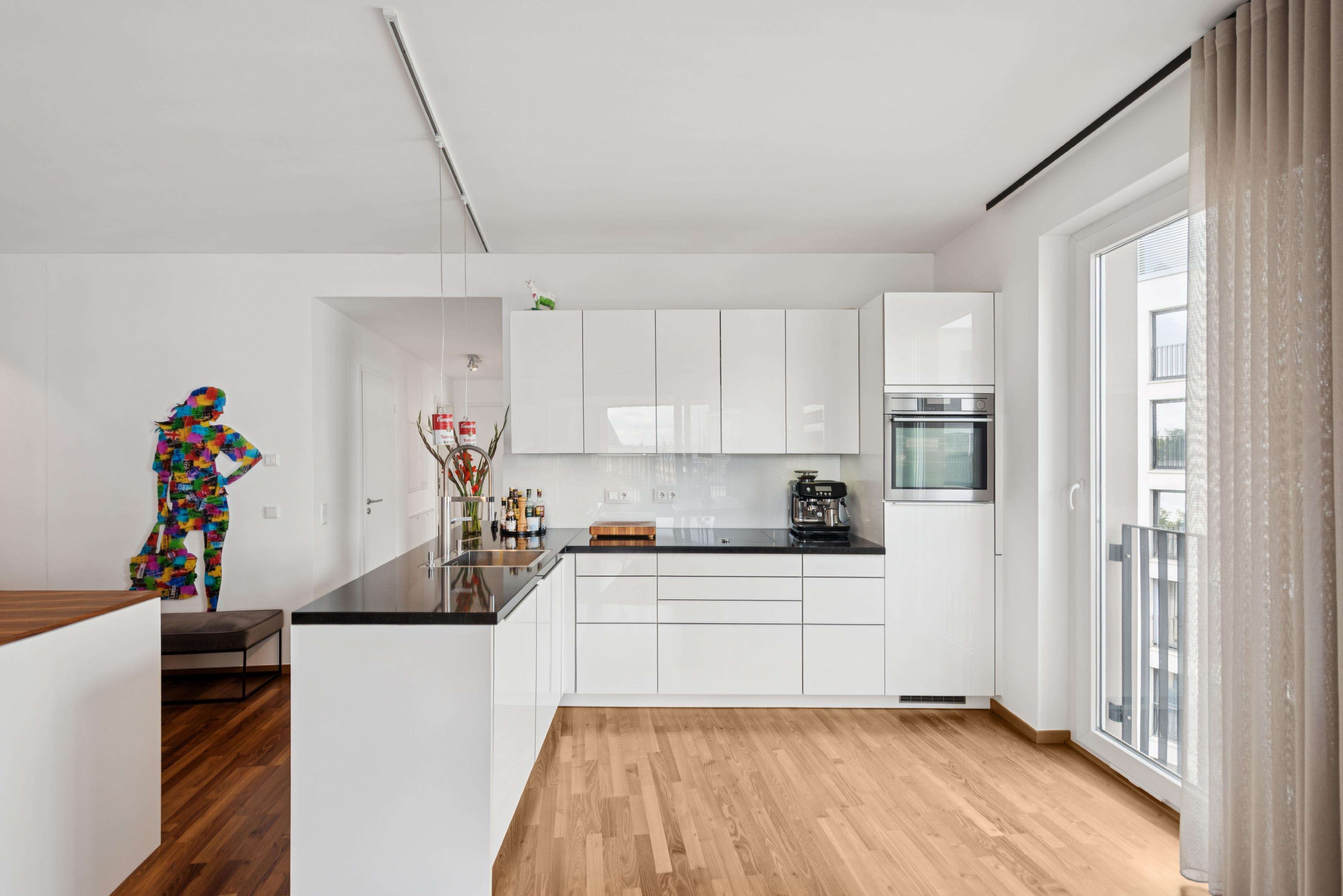 Thumbnail-Wohnung zum Kaufen in Köln 825.000,00 € 94 m²