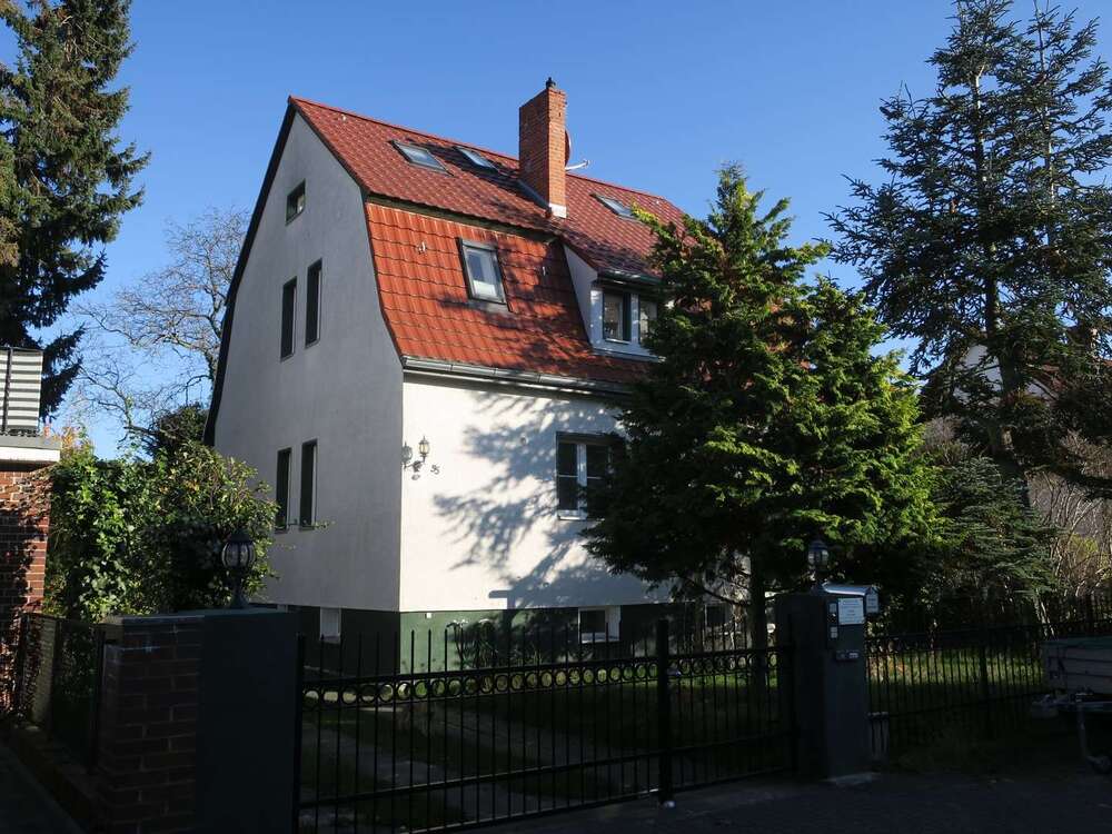 Thumbnail-Haus zum Kaufen in Berlin Lichtenrade 945.000,00 € 217 m²