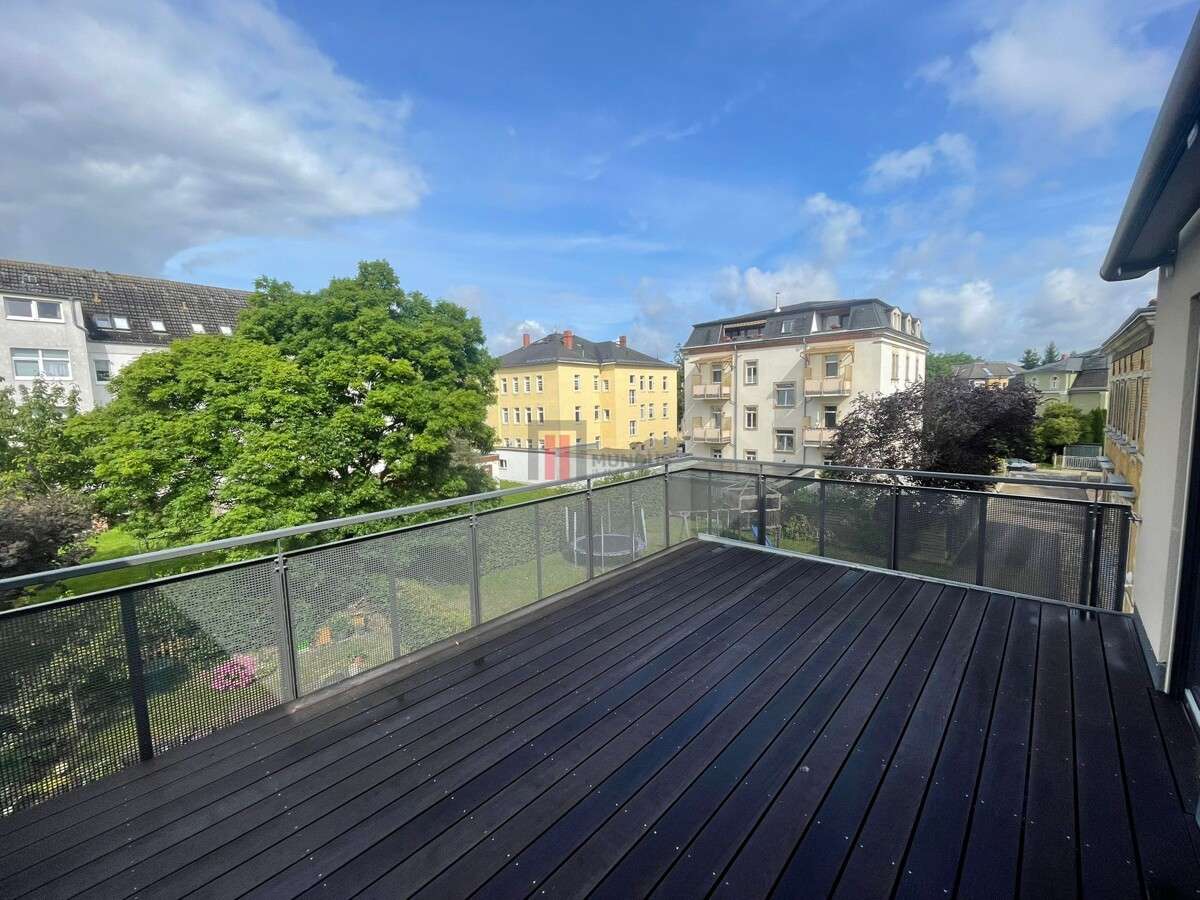 Thumbnail-Wohnung zum Mieten in Dresden 1.305,00 € 93.18 m²