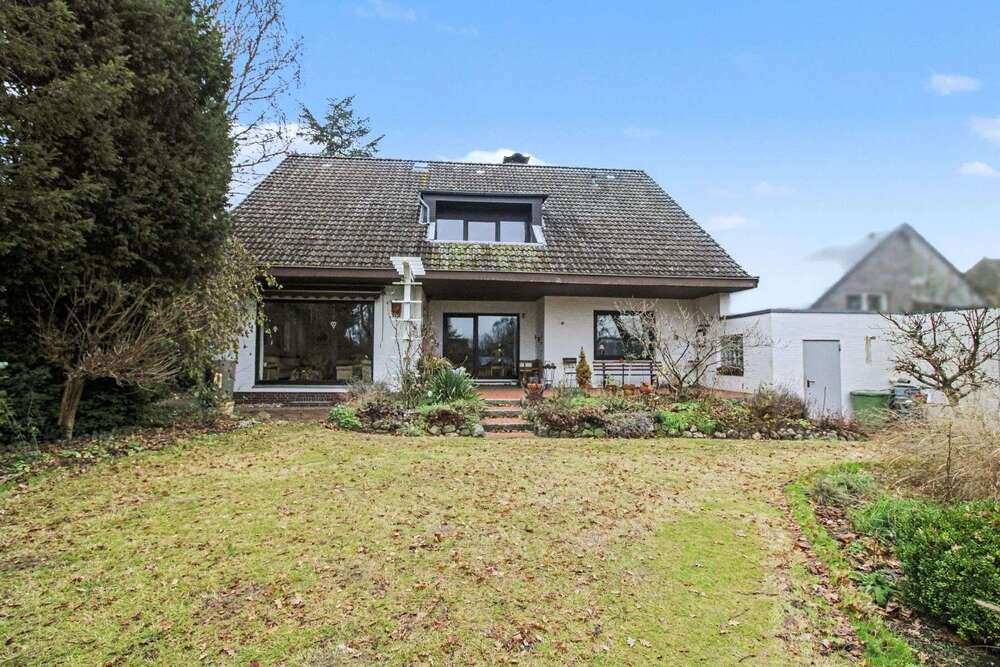 Thumbnail-Haus zum Kaufen in Nortorf 345.000,00 € 229.05 m²