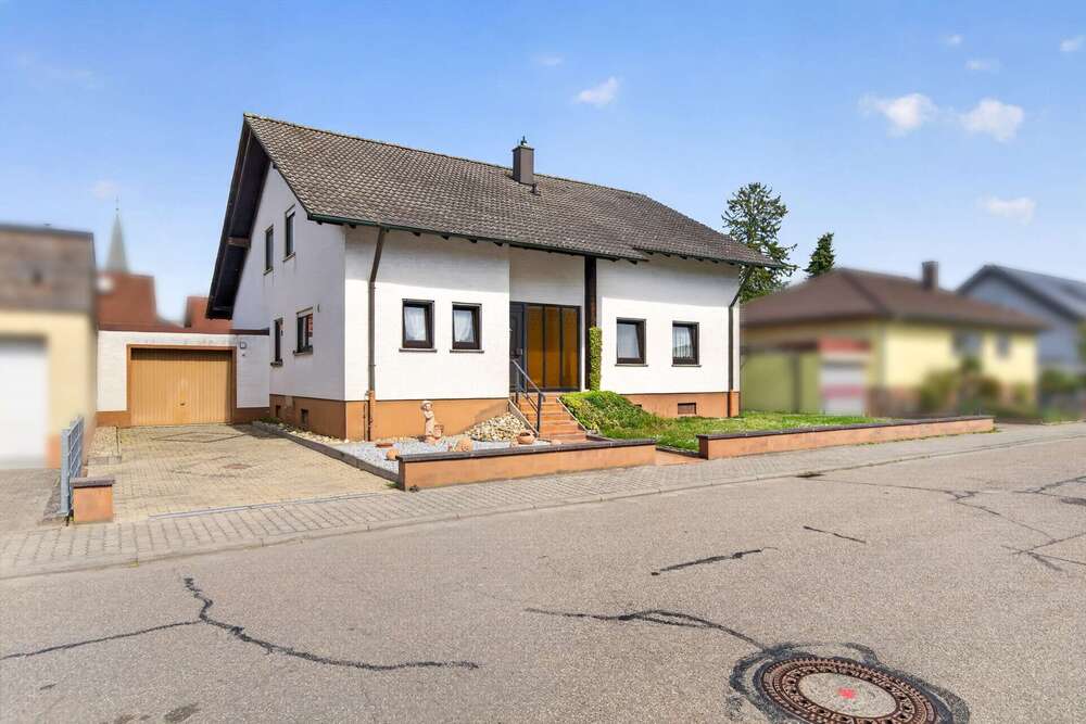 Thumbnail-Haus zum Kaufen in Philippsburg Rheinsheim 420.000,00 € 235 m²