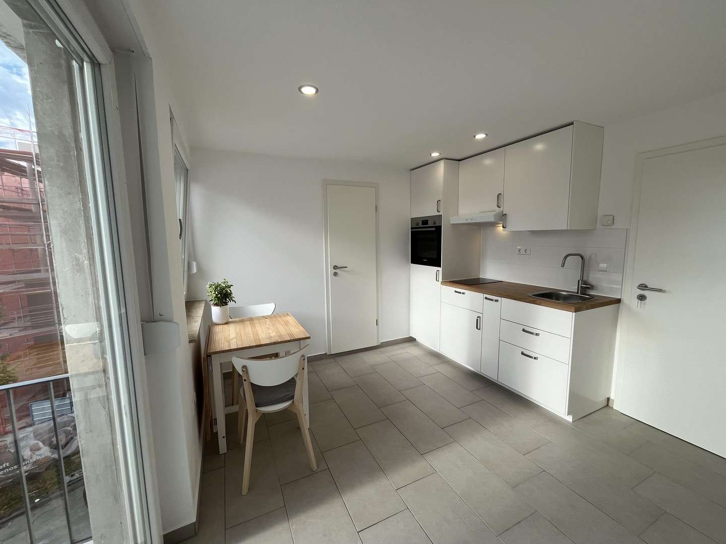 Thumbnail-Wohnung zum Mieten in Stuttgart 665,00 € 28 m²