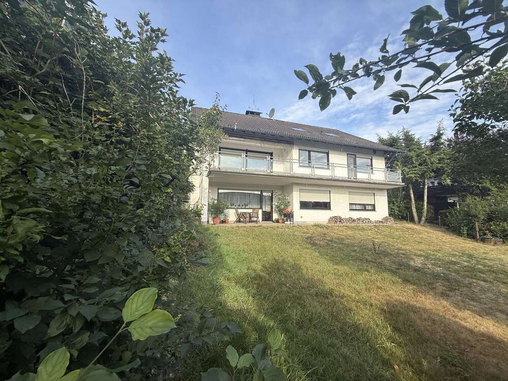 Thumbnail-Haus zum Kaufen in Hofheim am Taunus Wildsachsen 835.000,00 € 200 m²