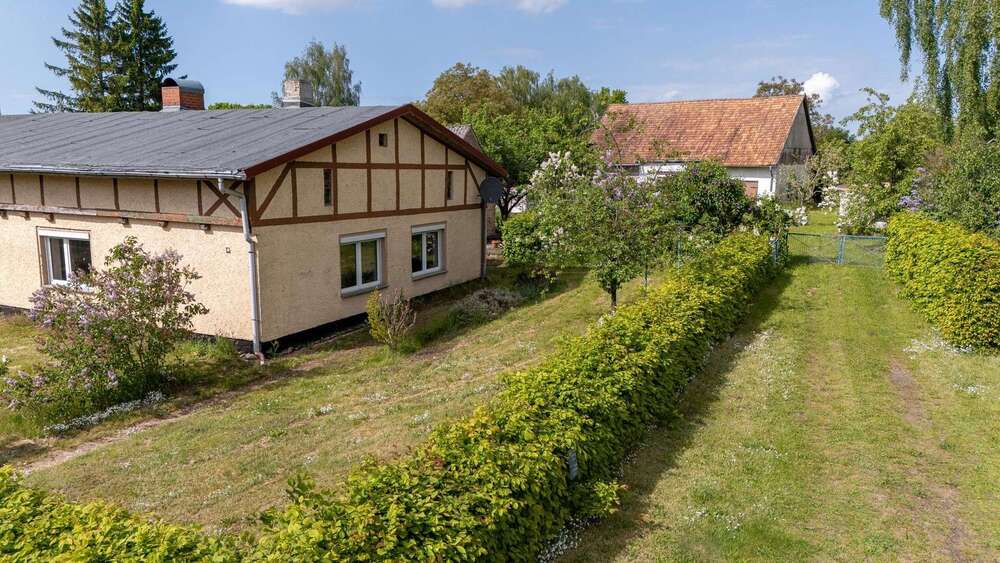 Thumbnail-Haus zum Kaufen in THELKOW 192.000,00 € 110 m²