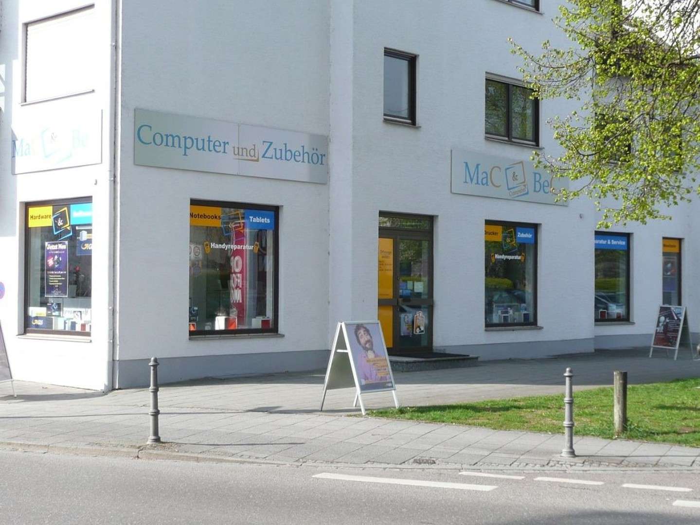 Thumbnail-Einzelhandel in Neusäß 2.222,00 € 187 m²