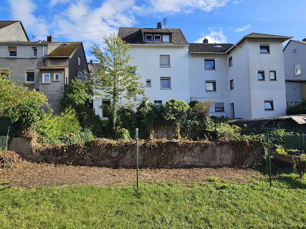 Thumbnail-Haus zum Kaufen in Idar-Oberstein 244.000,00 € 185 m²