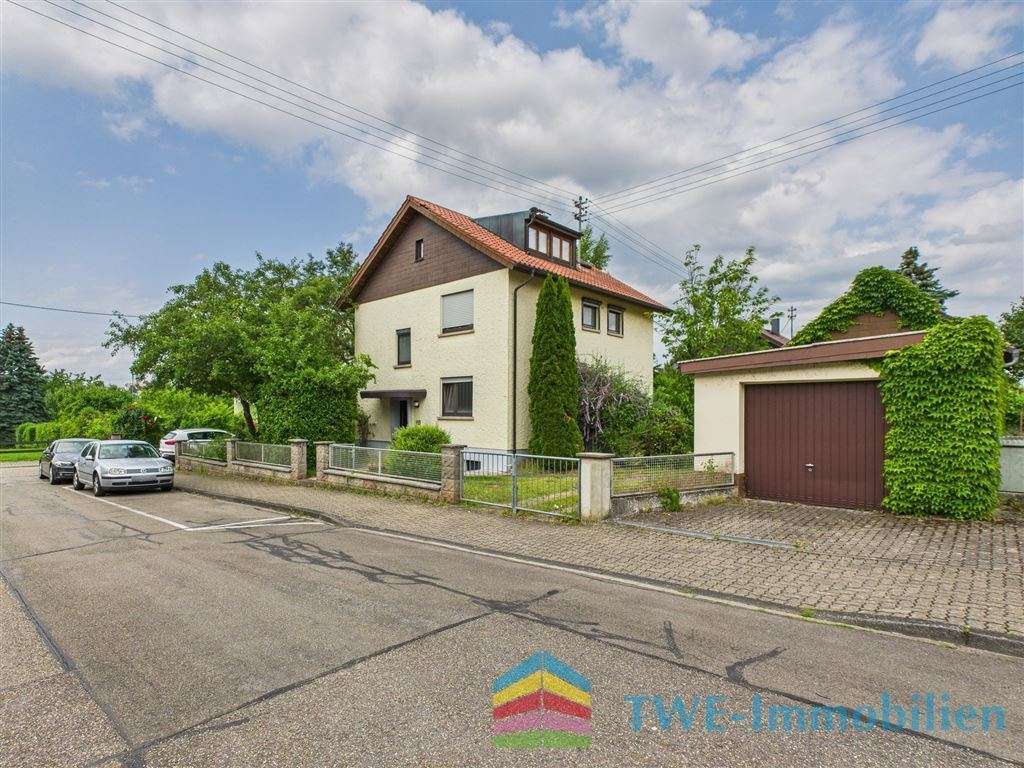 Thumbnail-Haus zum Kaufen in Karlsruhe 599.000,00 € 145 m²