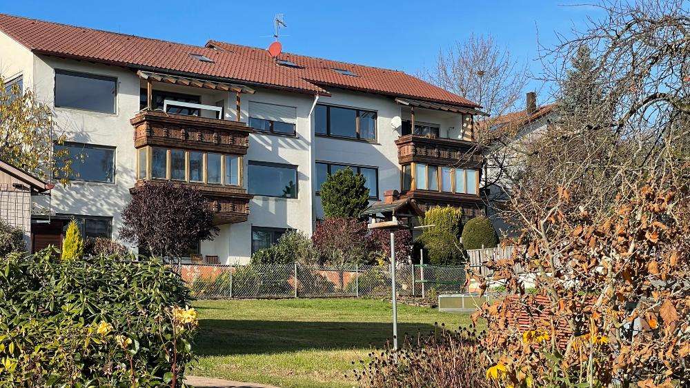Thumbnail-Wohnung zum Kaufen in Schömberg 239.000,00 € 94 m²