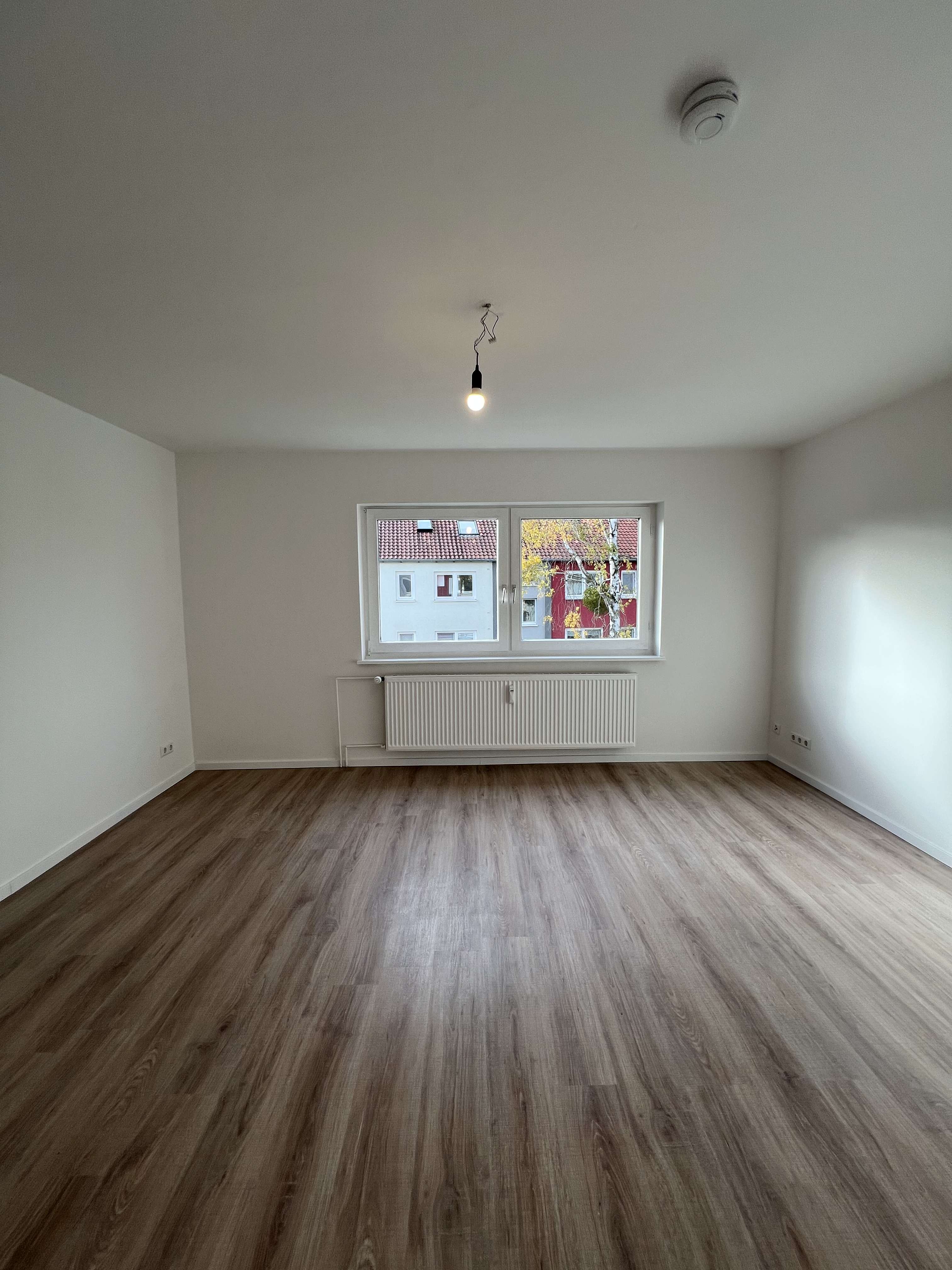 Thumbnail-Wohnung zum Mieten in Wolfsburg, Vorsfelde 534,07 € 65.13 m²