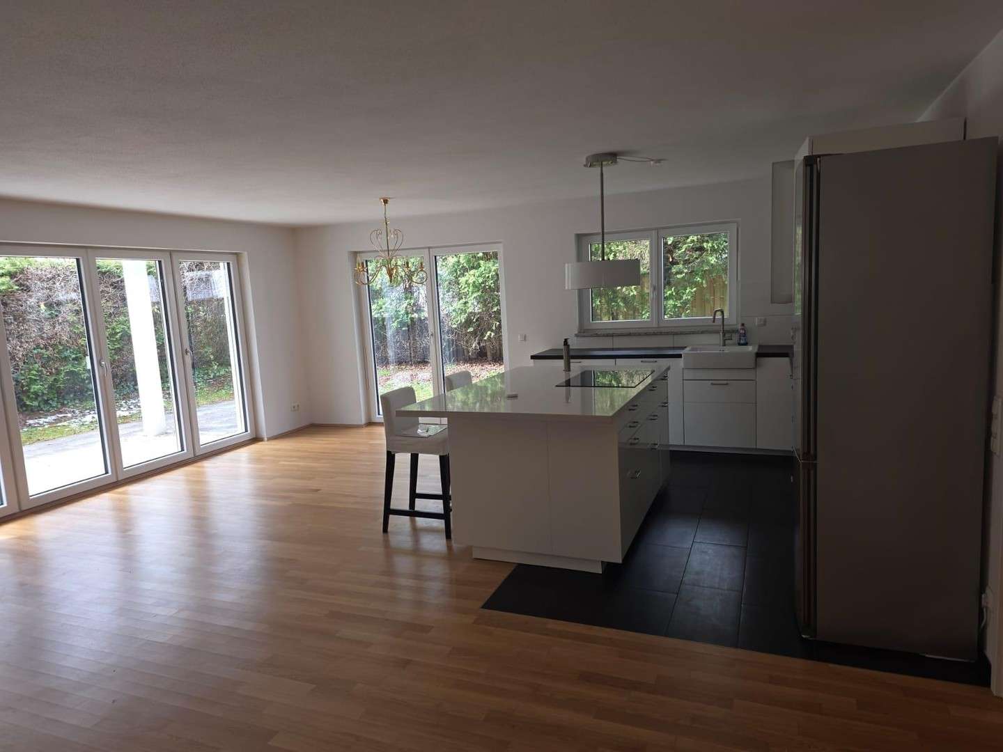 Thumbnail-Wohnung zum Mieten in München 2.300,00 € 122 m²