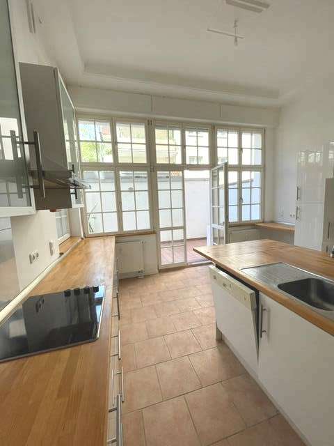 Thumbnail-Wohnung zum Mieten in Frankfurt 2.800,00 € 115 m²