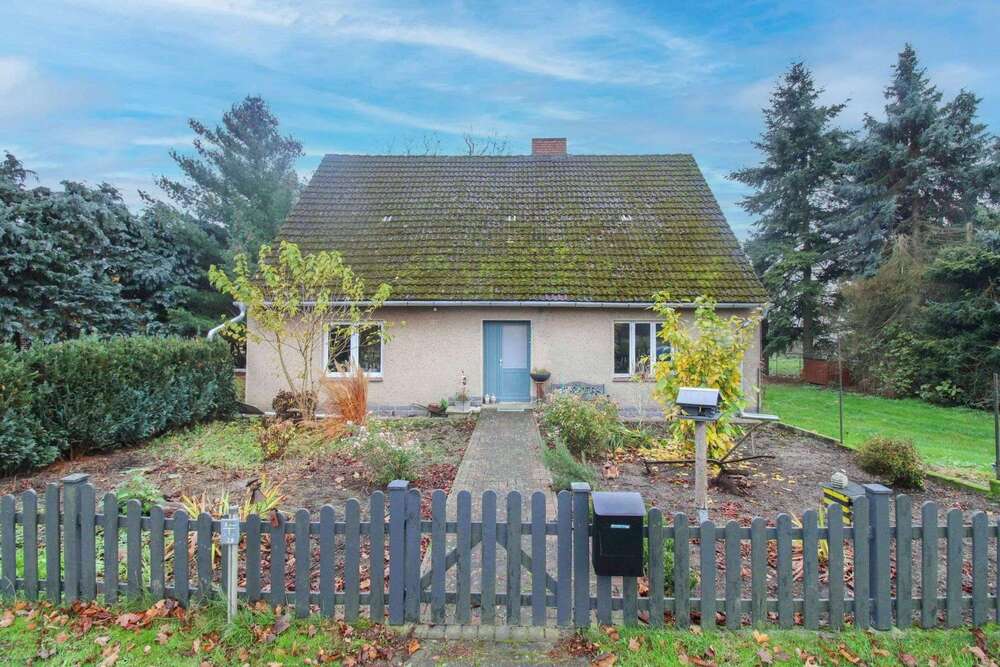 Thumbnail-Haus zum Kaufen in Domsühl 120.000,00 € 108 m²