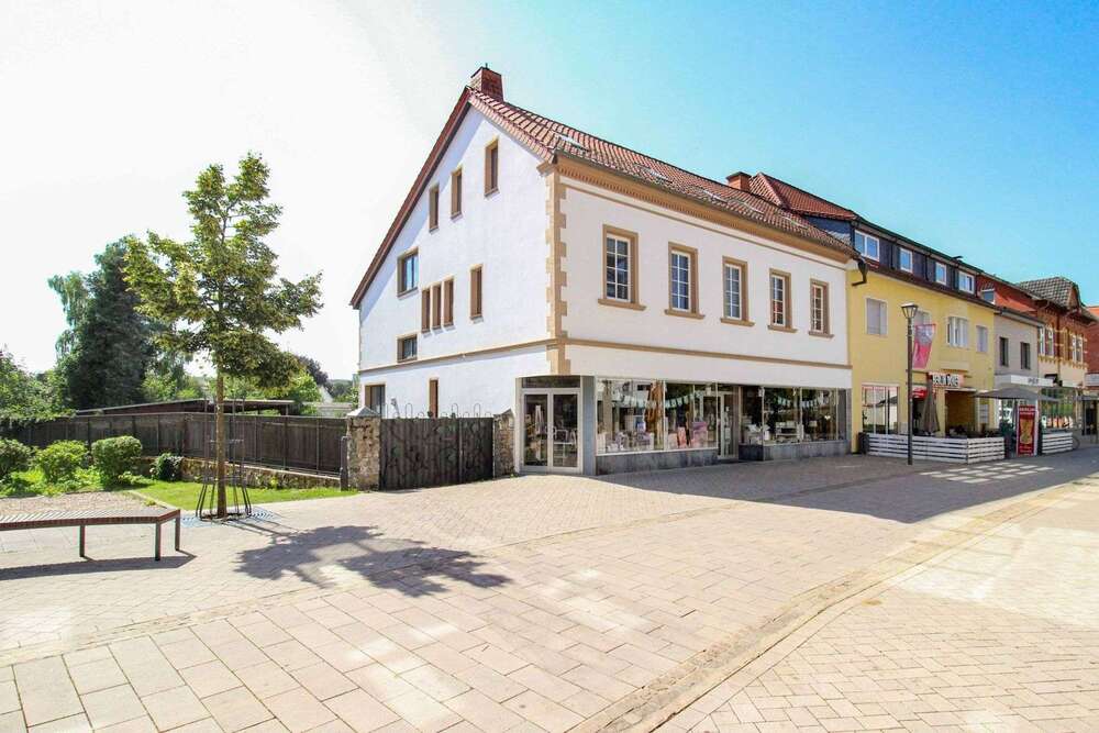 Thumbnail-Haus zum Kaufen in Brakel 298.000,00 € 399.69 m²