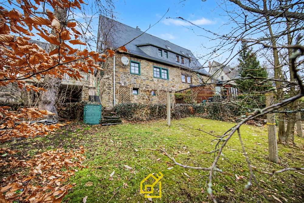 Thumbnail-Haus zum Kaufen in SchwarzenbergErzgebirge 190.000,00 € 120 m²