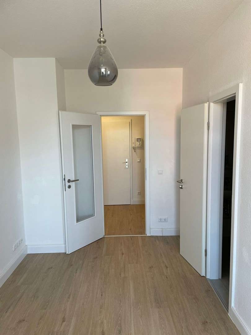 Thumbnail-Wohnung zum Mieten in Leipzig 300,00 € 26 m²