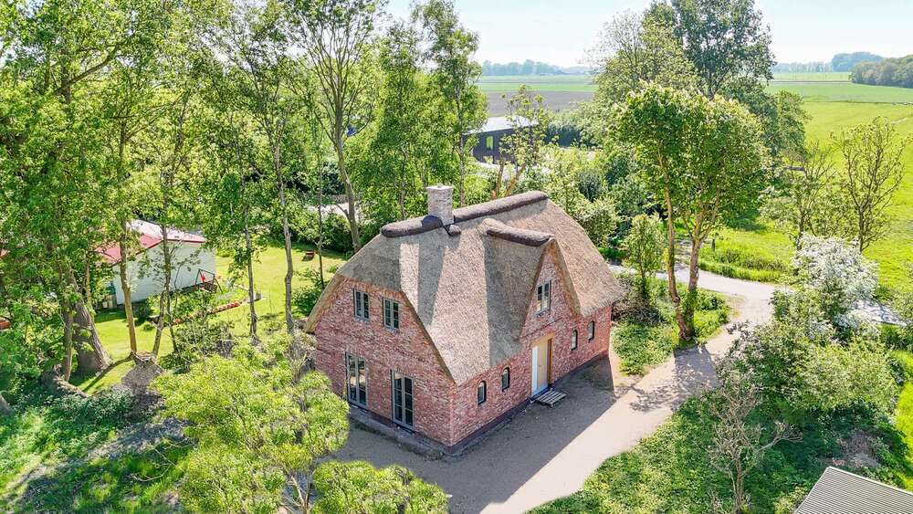 Thumbnail-Haus zum Kaufen in Oldenswort 995.000,00 € 114.21 m²