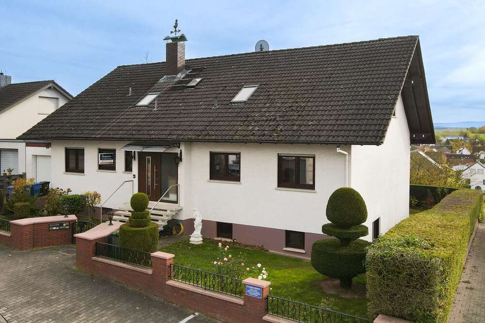 Thumbnail-Haus zum Kaufen in Reinheim 749.000,00 € 348.97 m²