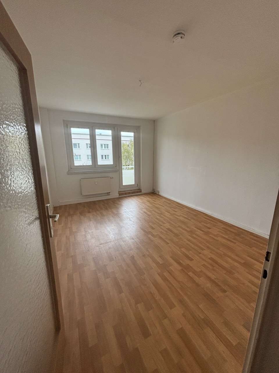 Thumbnail-Wohnung zum Mieten in Halle 412,00 € 60.5 m²