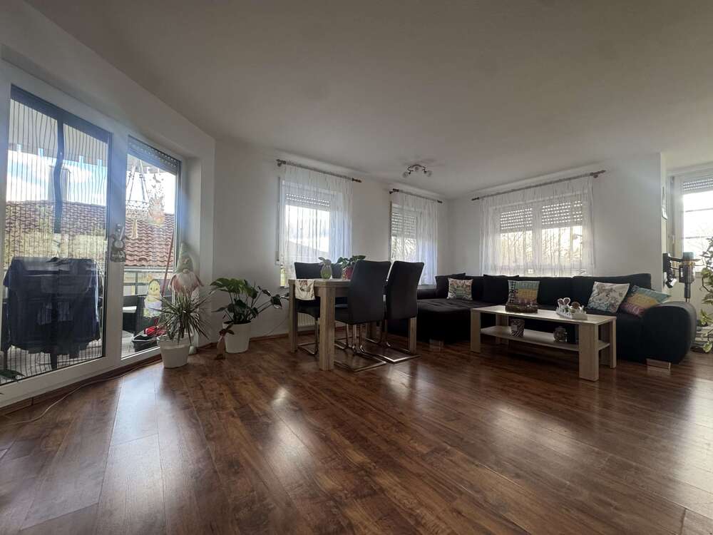 Thumbnail-Wohnung zum Kaufen in Öhringen 158.000,00 € 57.87 m²
