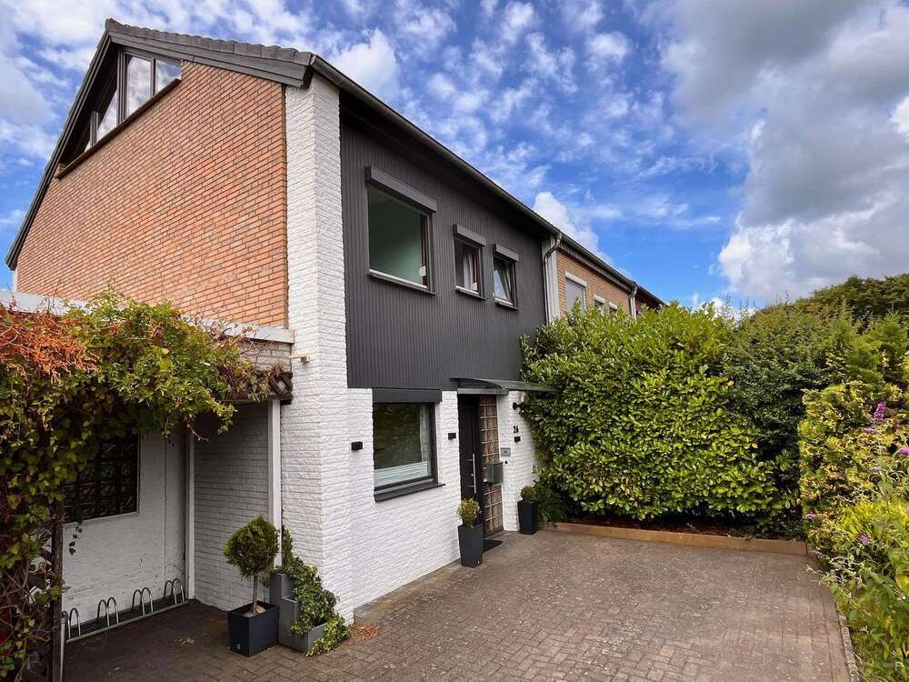 Thumbnail-Haus zum Kaufen in Bremen 300.000,00 € 135 m²