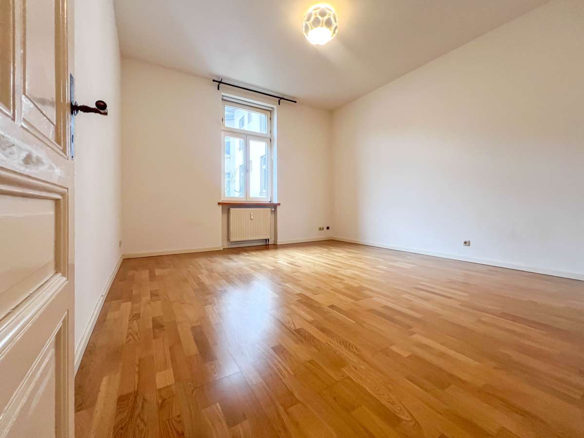 Thumbnail-Wohnung zum Kaufen in Frankfurt am Main Gutleutviertel 339.000,00 € 54 m²
