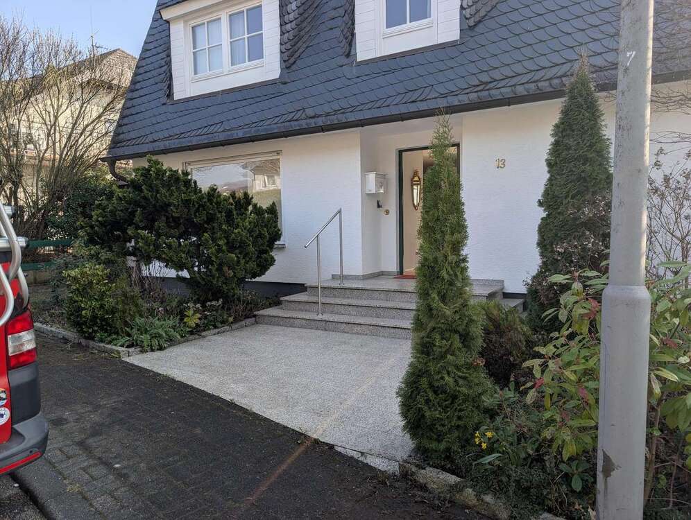 Thumbnail-Haus zum Kaufen in Wiesbaden 1.090.000,00 € 162 m²
