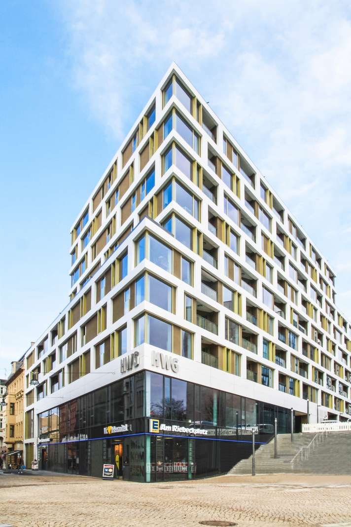 Thumbnail-Wohnung zum Mieten in Halle 733,55 € 66.7 m²