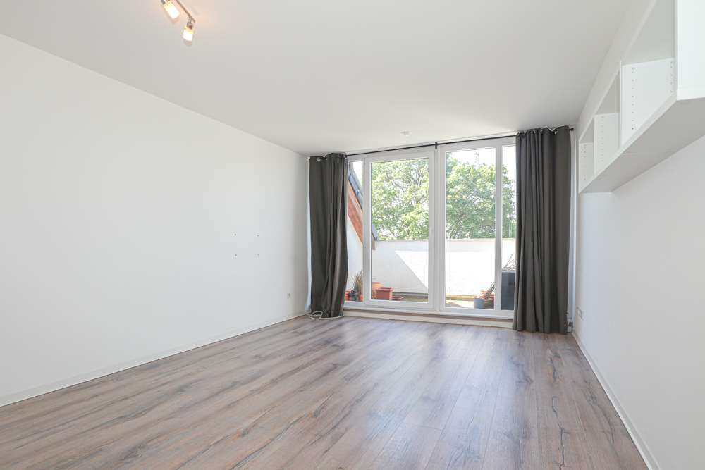 Thumbnail-Wohnung zum Kaufen in Neuss Derikum 290.000,00 € 84 m²