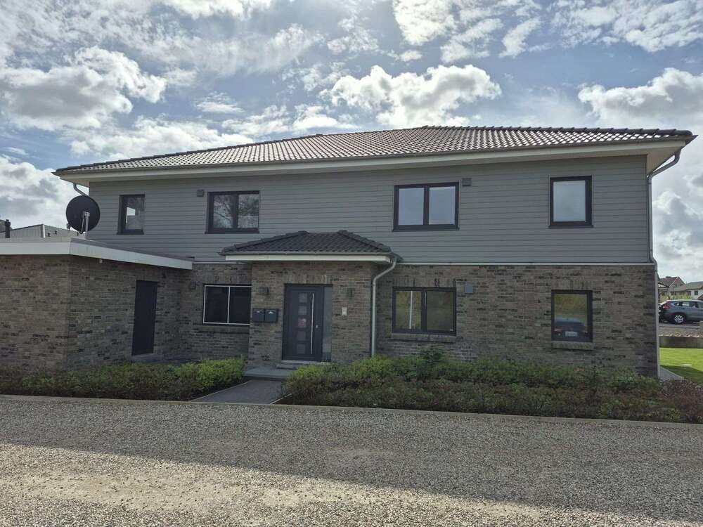 Thumbnail-Wohnung zum Mieten in Heide, OT Süderholm 860,00 € 76.1 m²