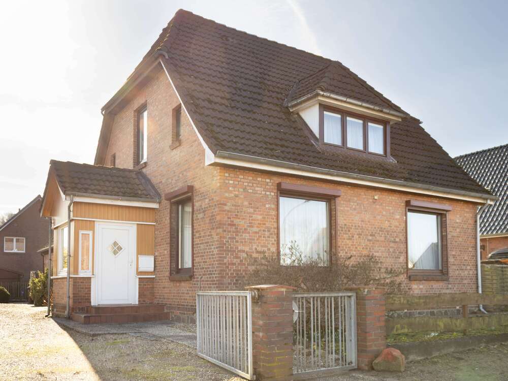 Thumbnail-Haus zum Kaufen in Schwarzenbek 275.000,00 € 100 m²