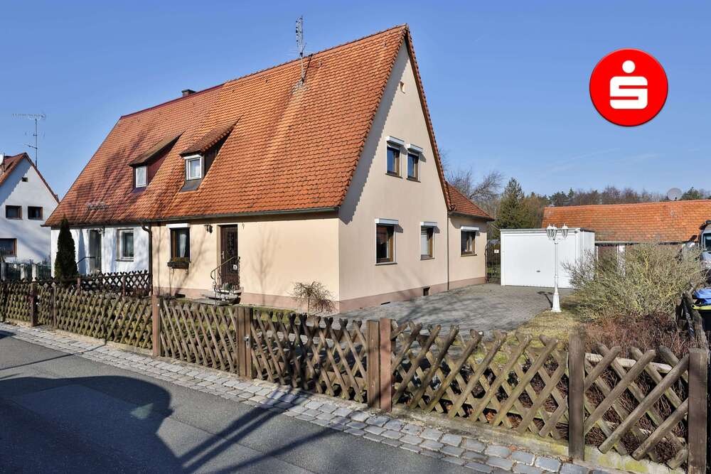 Thumbnail-Haus zum Kaufen in Nürnberg 385.000,00 € 103 m²