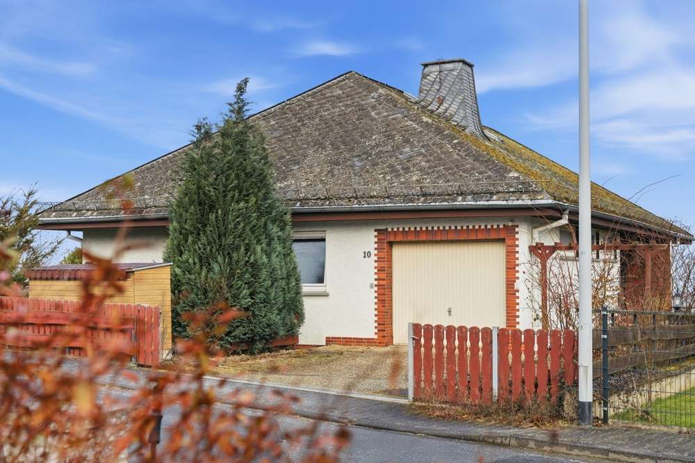 Thumbnail-Haus zum Kaufen in Bremberg 245.000,00 € 283 m²