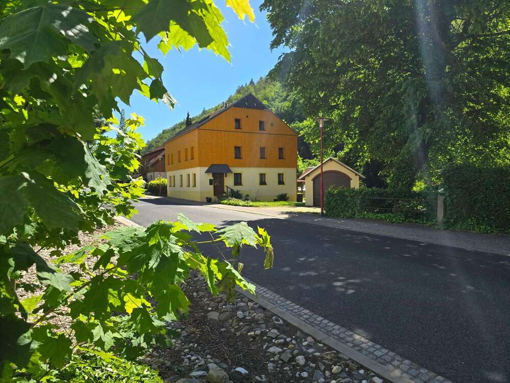 Thumbnail-Haus zum Kaufen in Tharandt 210.000,00 € 192 m²