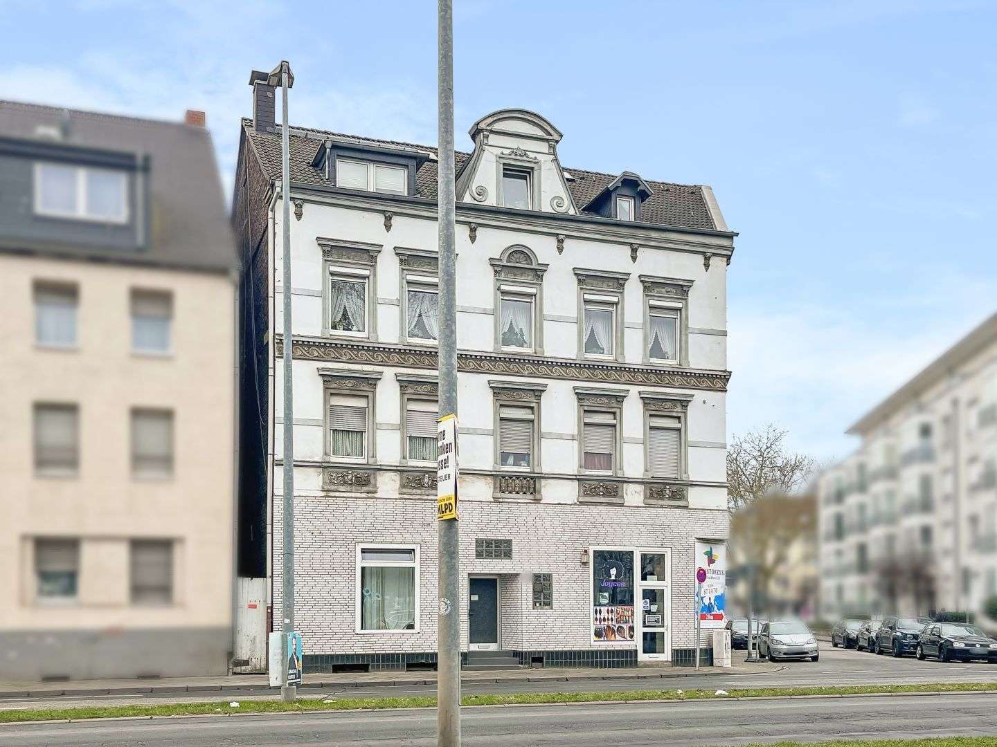 Thumbnail-Haus zum Kaufen in Gelsenkirchen 299.000,00 € 359.5 m²