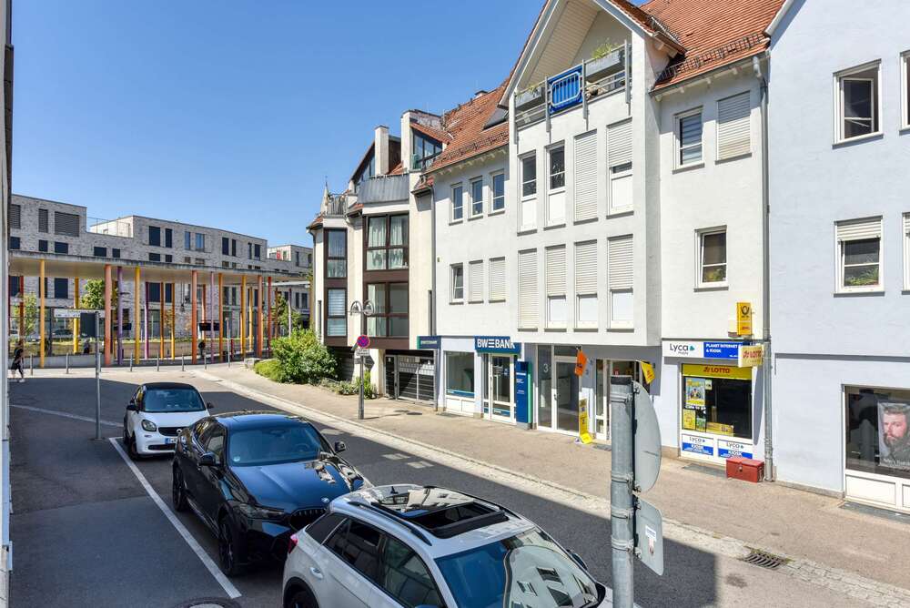 Thumbnail-Wohnung zum Kaufen in Stuttgart-ZuffenhausenMitte 180.000,00 € 48.3 m²