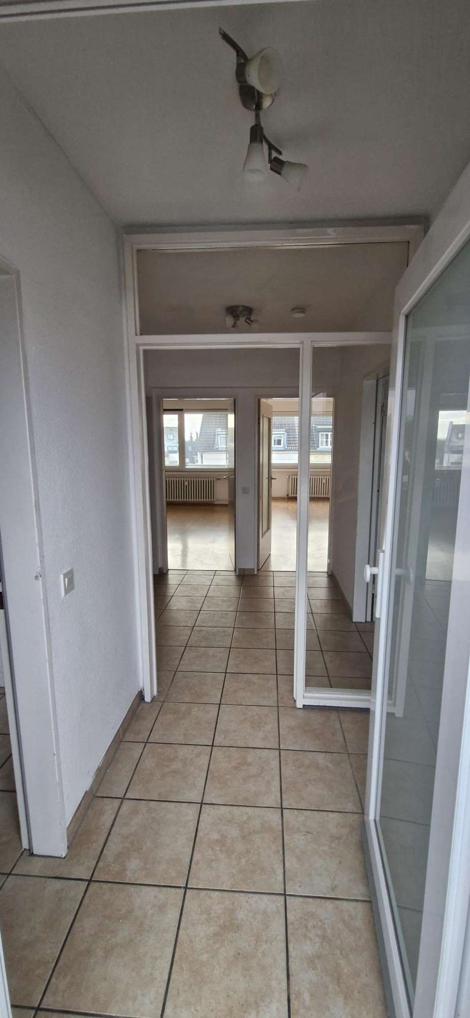 Thumbnail-Wohnung zum Mieten in Köln 910,00 € 65 m²