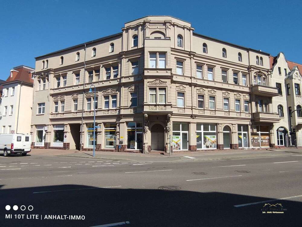 Thumbnail-Wohnung zum Mieten in Bitterfeld 365,00 € 52.04 m²