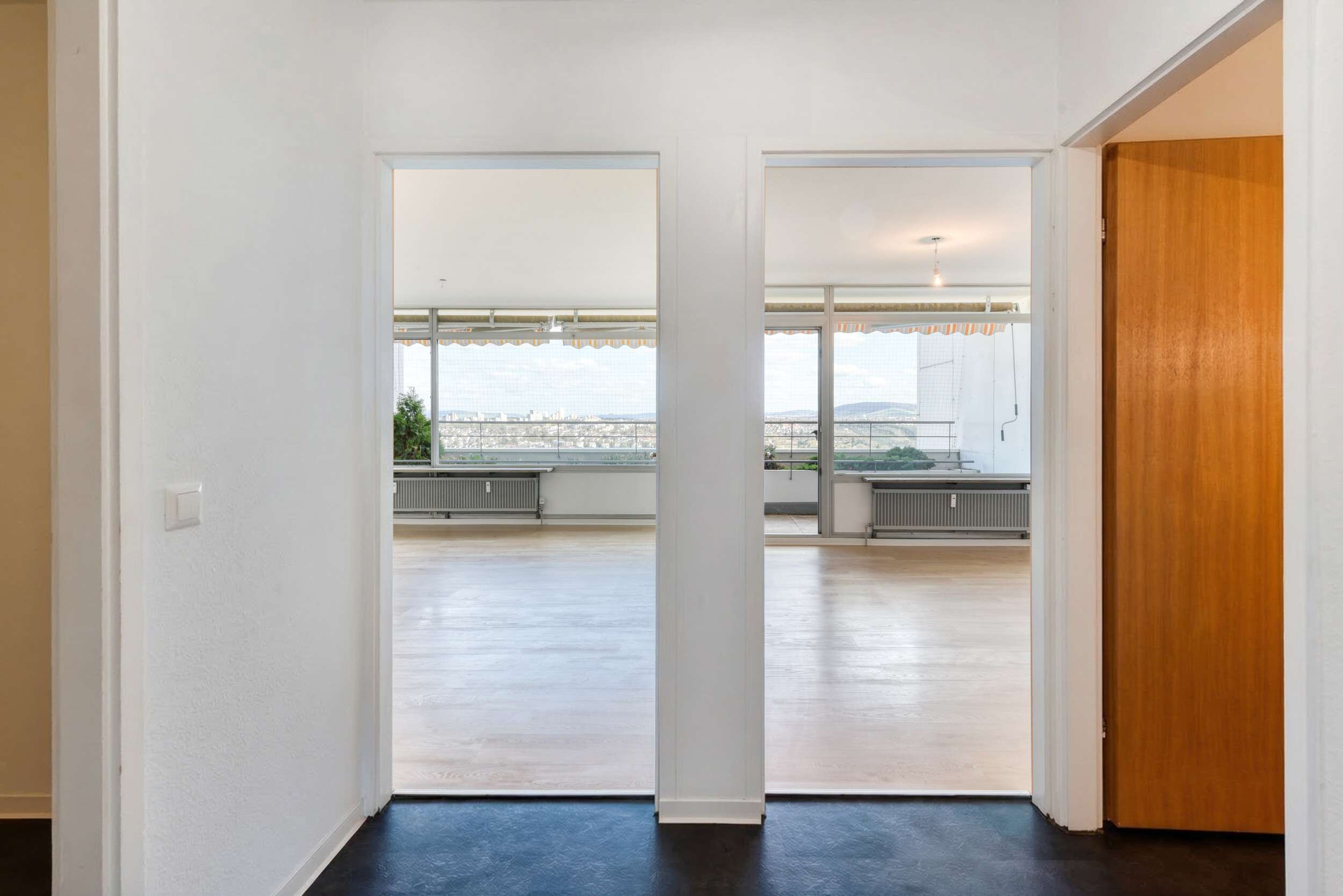 Thumbnail-Wohnung zum Kaufen in Stuttgart-Freiberg 200.000,00 € 50.7 m²