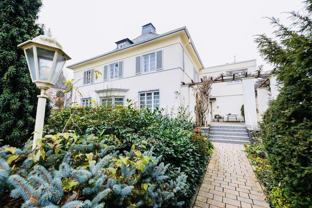 Thumbnail-Wohnung zum Mieten in Bad Homburg 2.600,00 € 140 m²