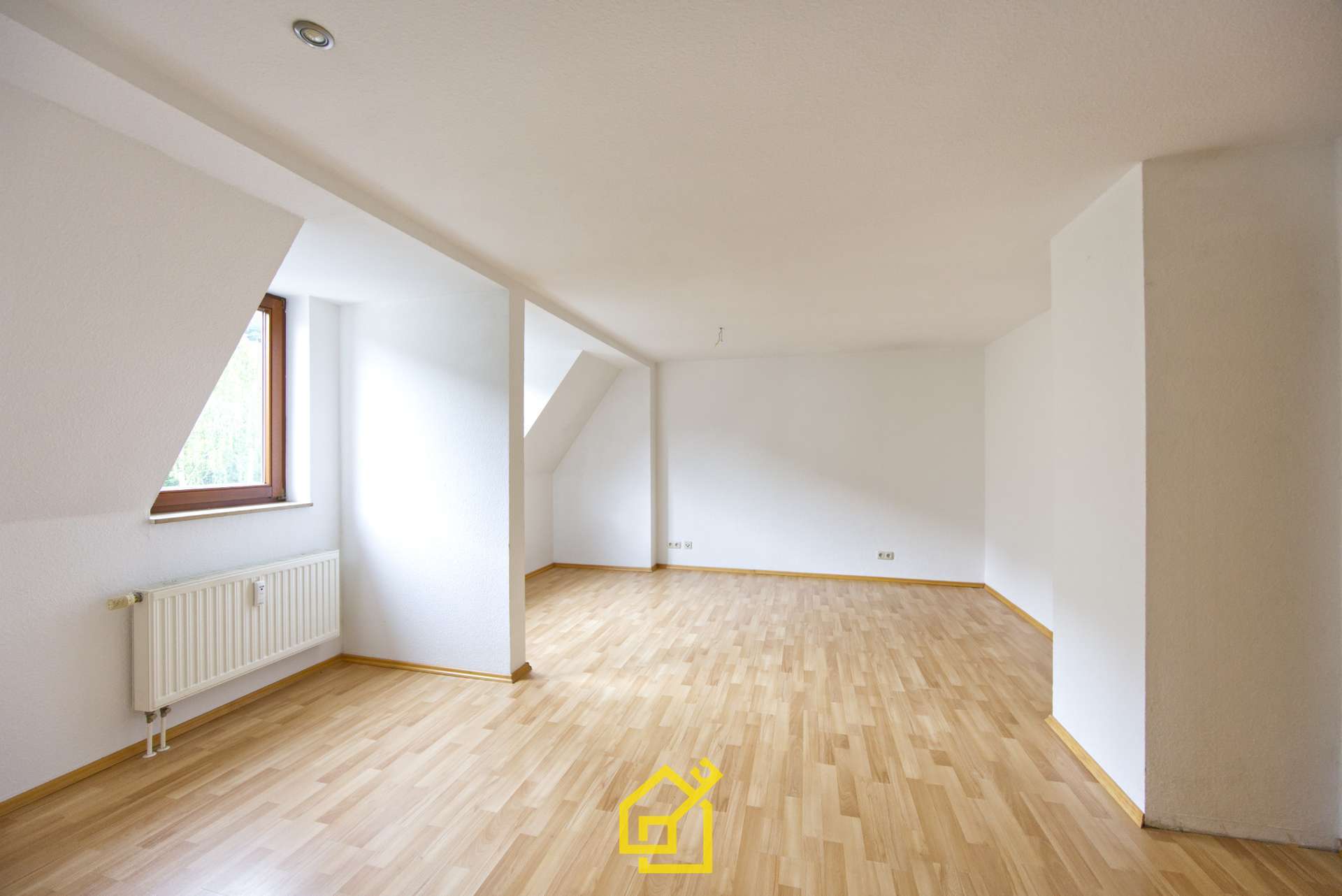 Thumbnail-Wohnung zum Kaufen in Aue-Bad Schlema 41.000,00 € 60 m²