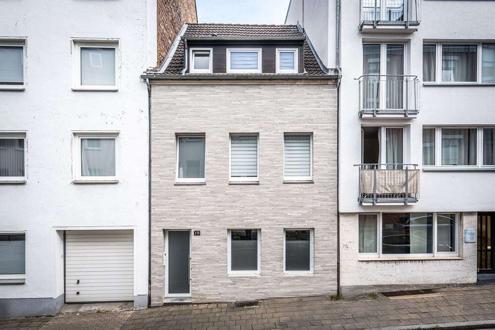 Thumbnail-Wohnung zum Mieten in Aachen 550,00 € 16 m²