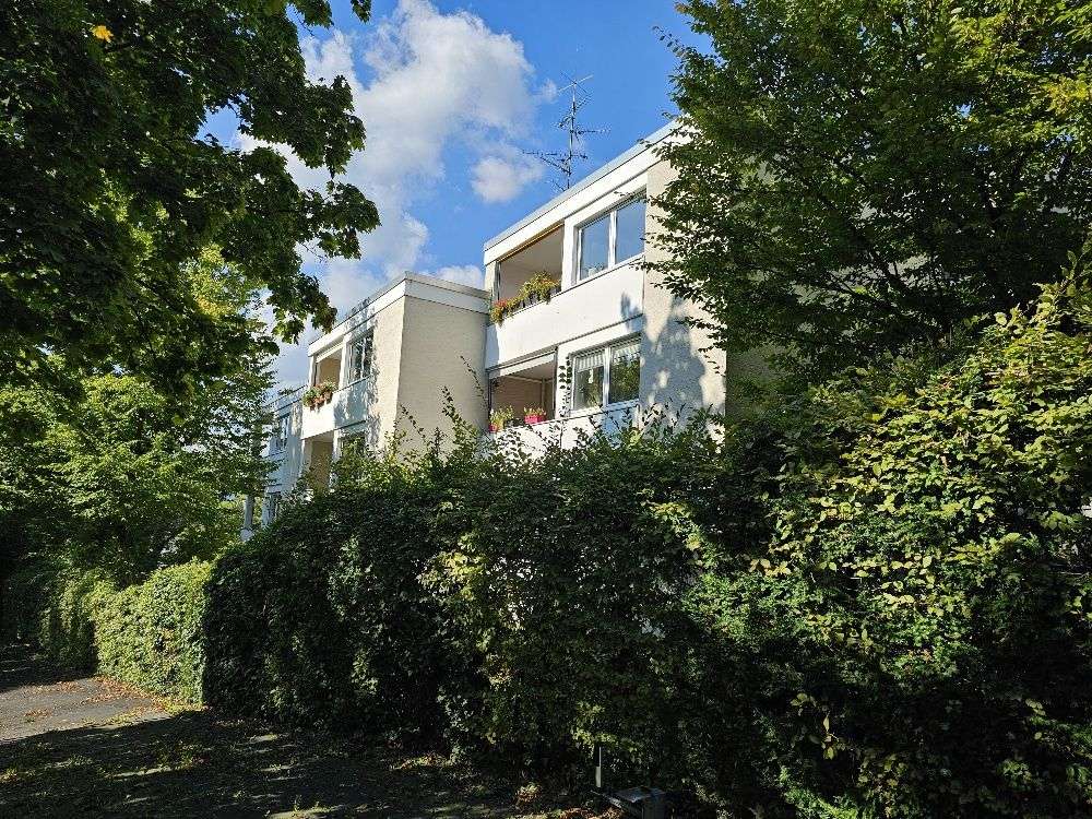 Thumbnail-Wohnung zum Kaufen in Wiesbaden 430.000,00 € 91 m²